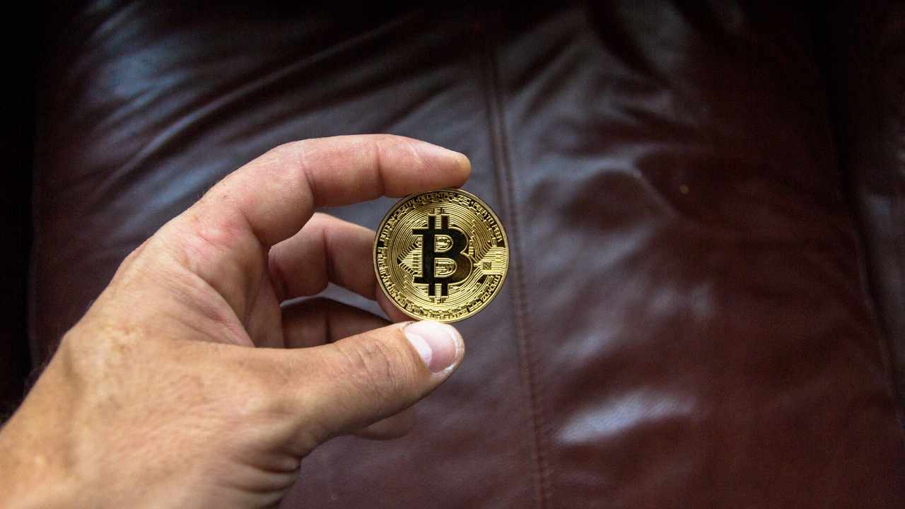 This Bitcoin Metric Is At A Crucial Junction, Will Bulls Find Victory?