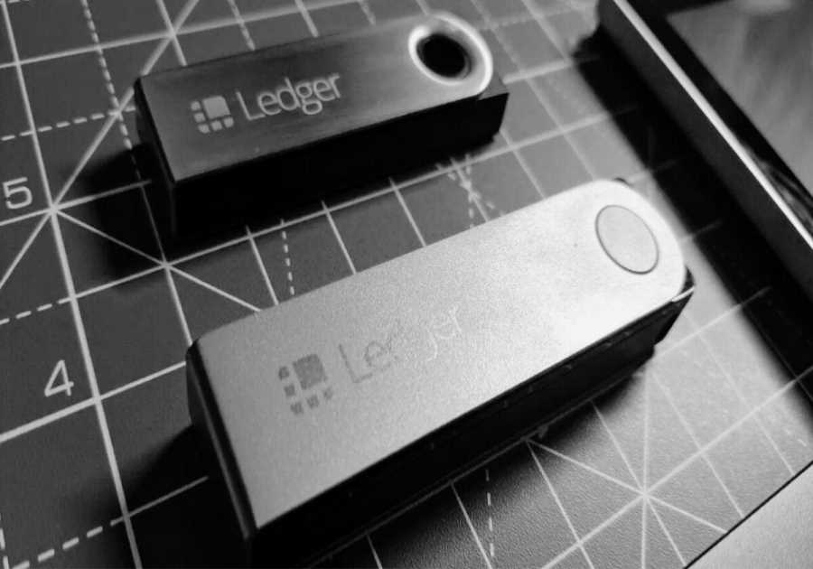 What Is a Hardware Wallet & How Does it Work?